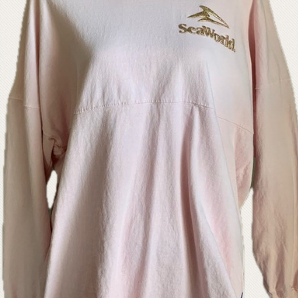 SeaWorld Women's Pink Long Sleeve Tee